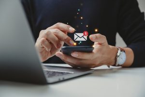 خرید سامانه پیامکی: نکات مهم و مزایای استفاده